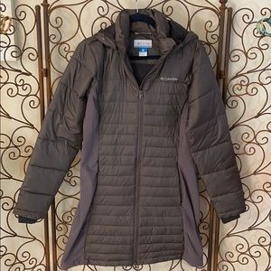 Columbia Women’s Long Coat Size M 💛